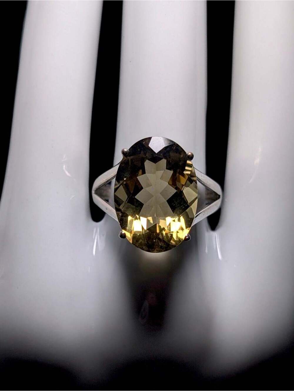 Vintage 12+ Carat Genuine Citrine Solitaire Sterling Silver Split Shank Ring